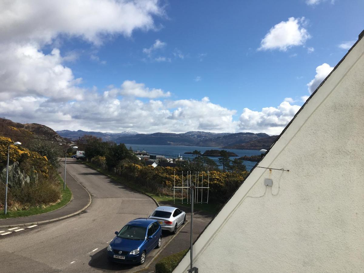 Skye View-Skye Bridge House Hotel Kyle of Lochalsh Buitenkant foto
